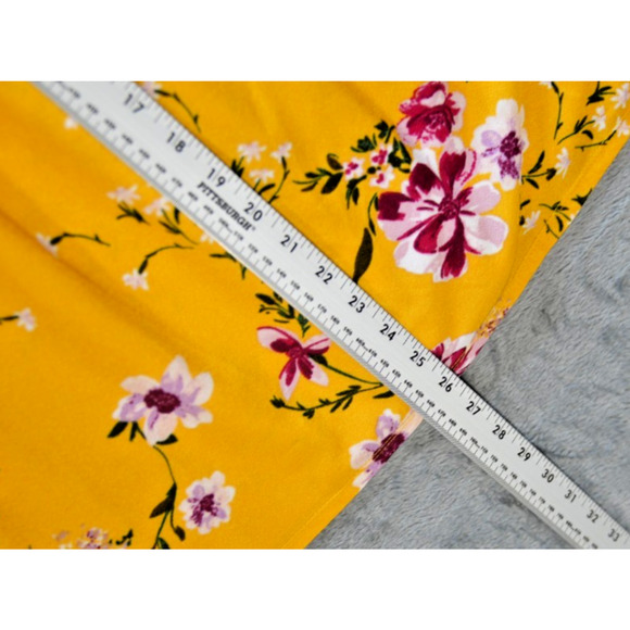 Xhilaration Yellow Floral Smocked Mini Dress Off Shoulder Short Sleeve Size M - Picture 3 of 6